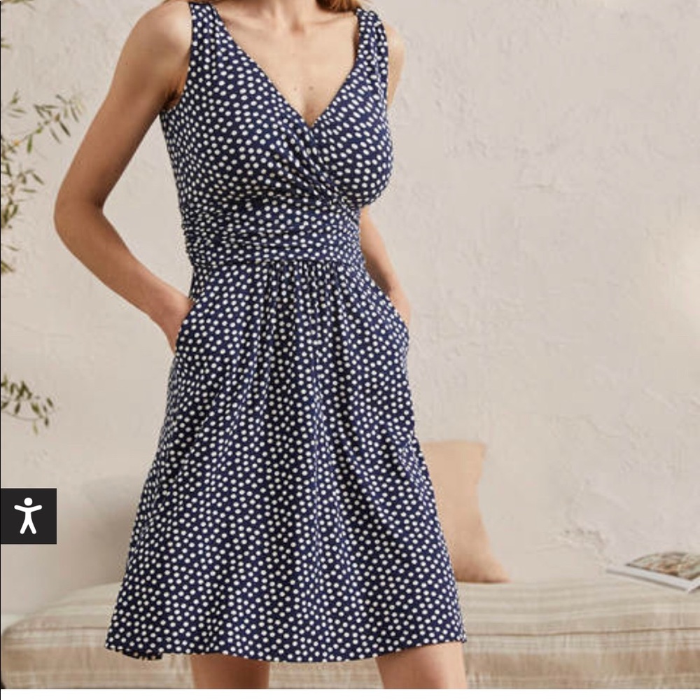 Boden Effie Jersey dress in size 10R. Worn once!